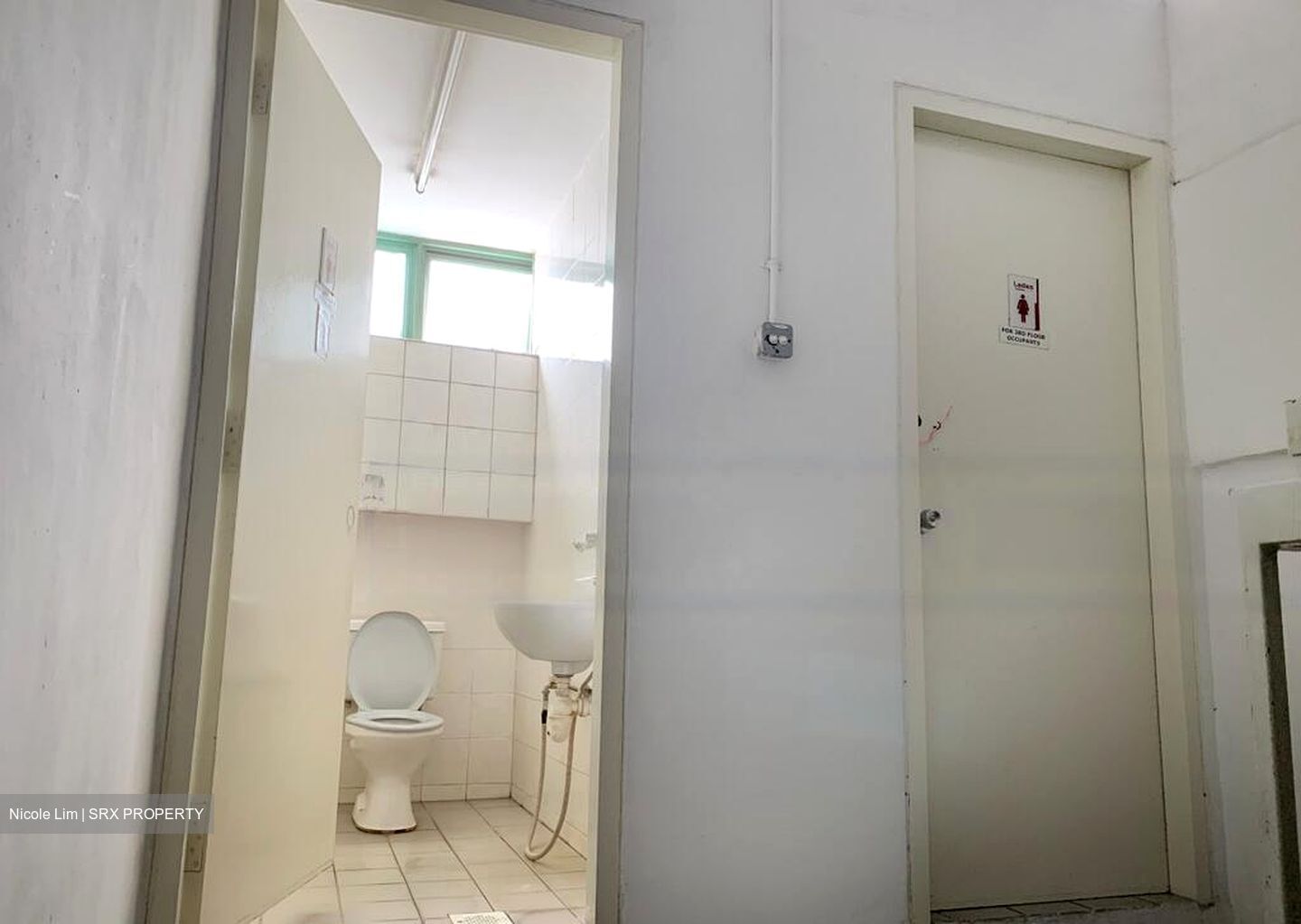 Shun Li Industrial Park (D14), Office #487632341